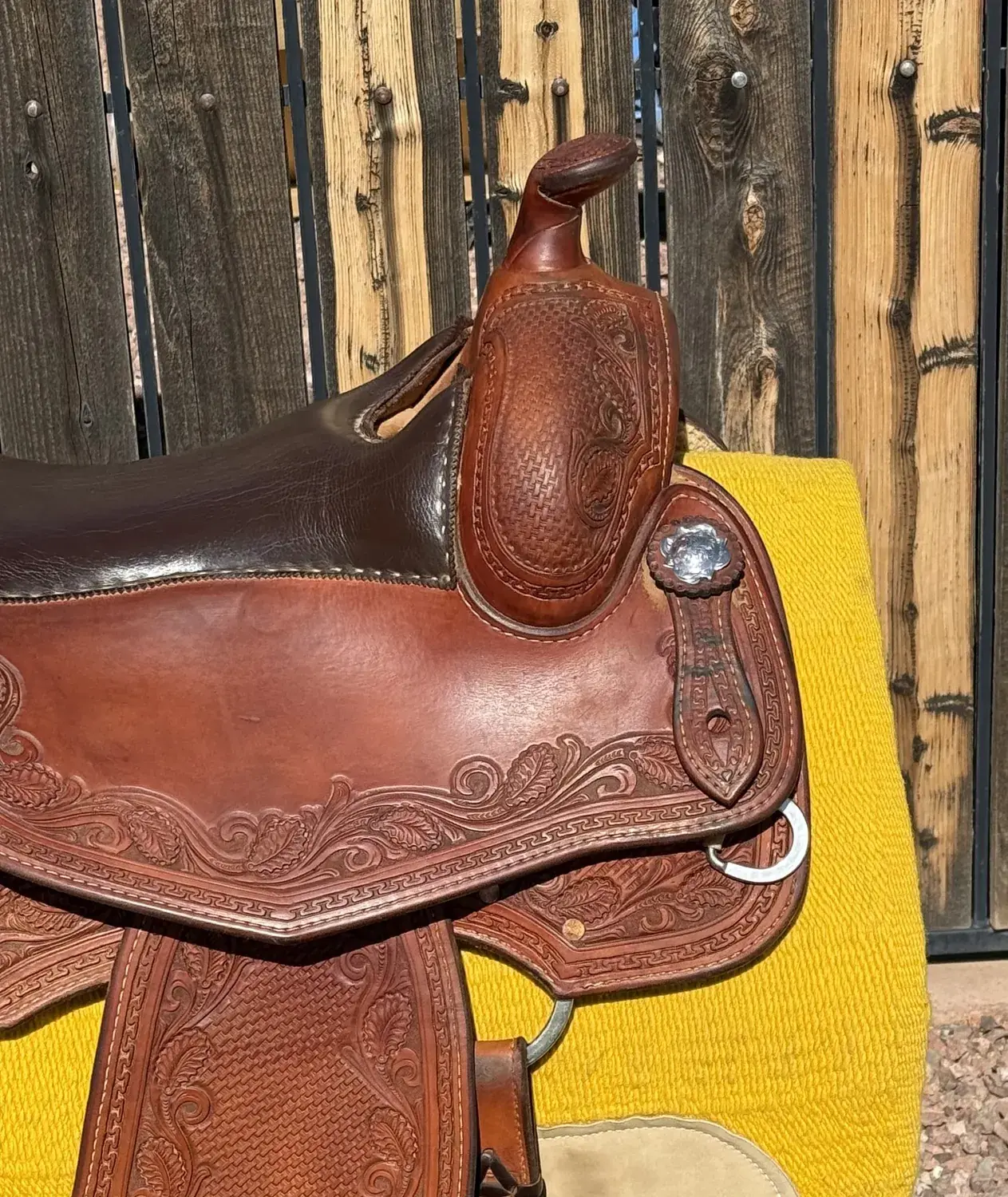 Horn and swell
