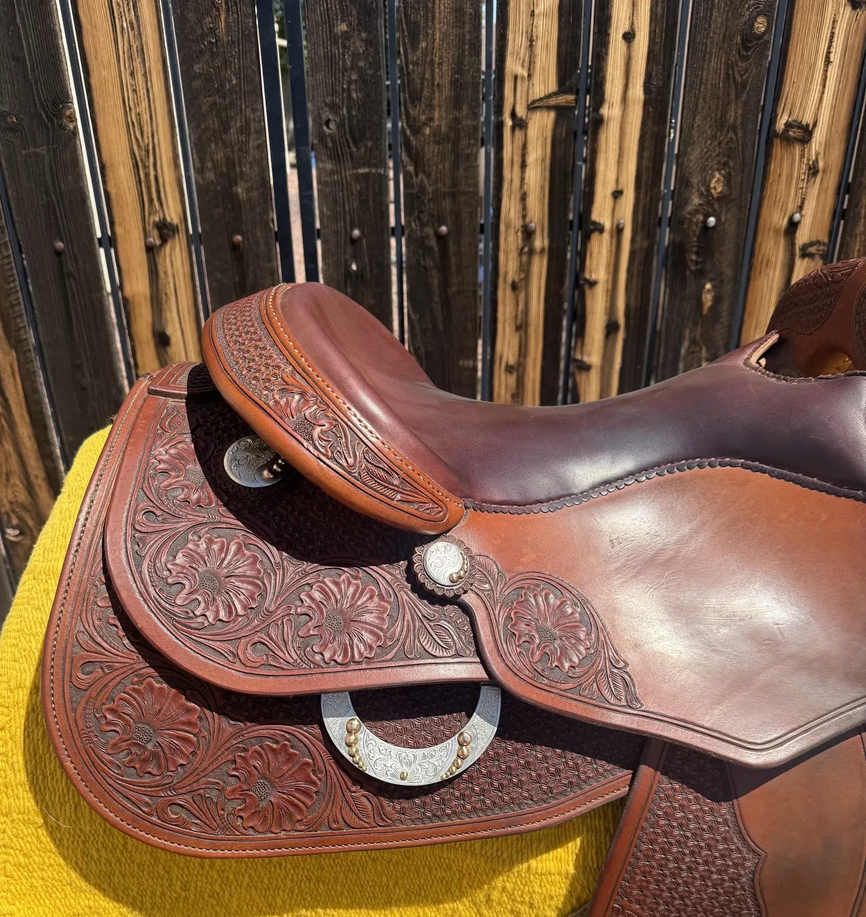 Craig Schmersal Reiner — right seat and skirt detail
