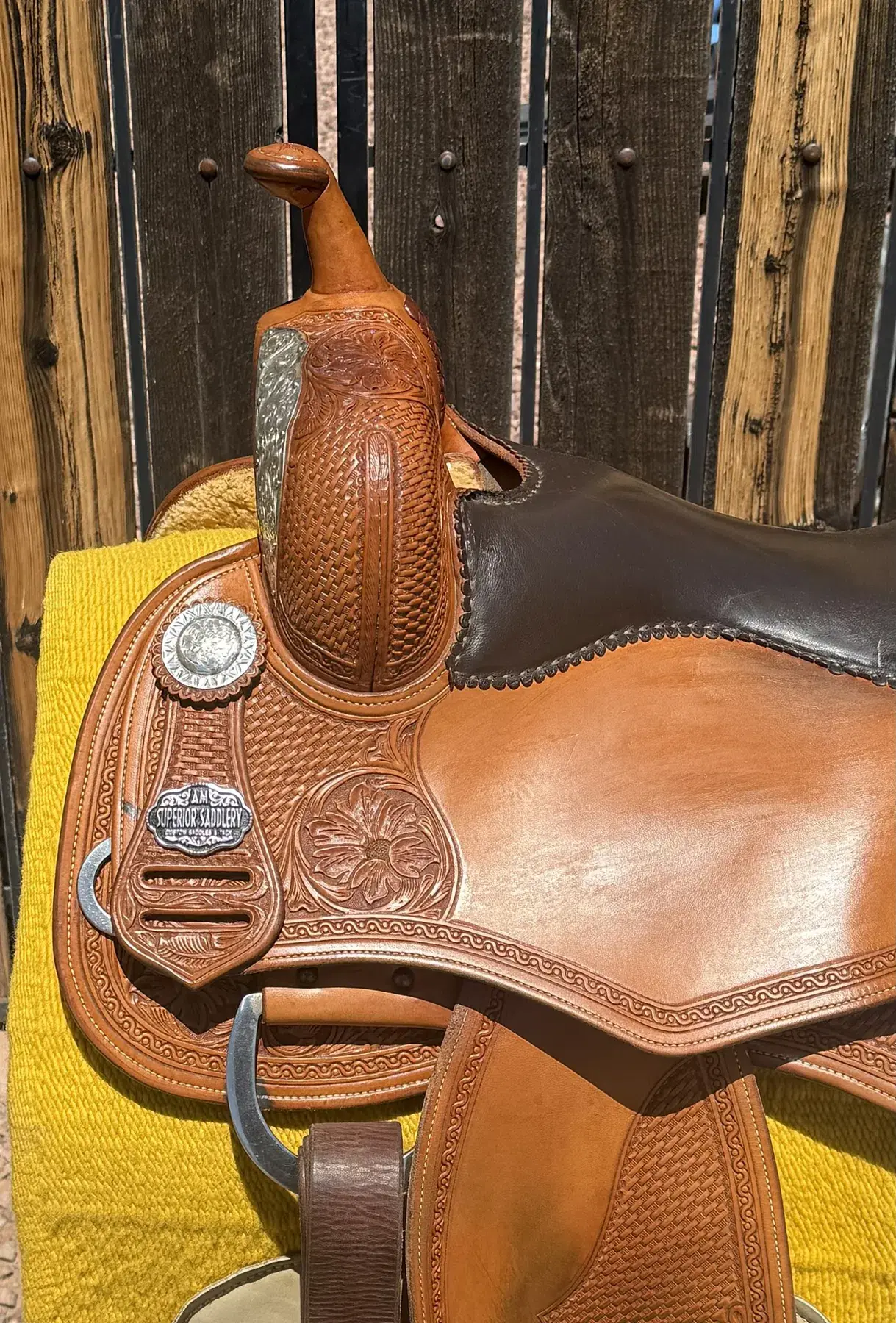 MR Reiner Superior — horn swell left with silver concho